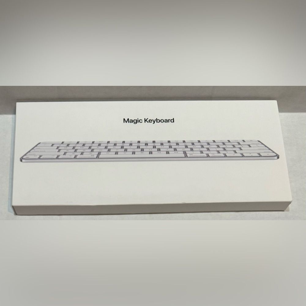 APPLE Magic Bluetooth Keyboard MK2A3LL/A Model A2450 FACTORY SEALED US English